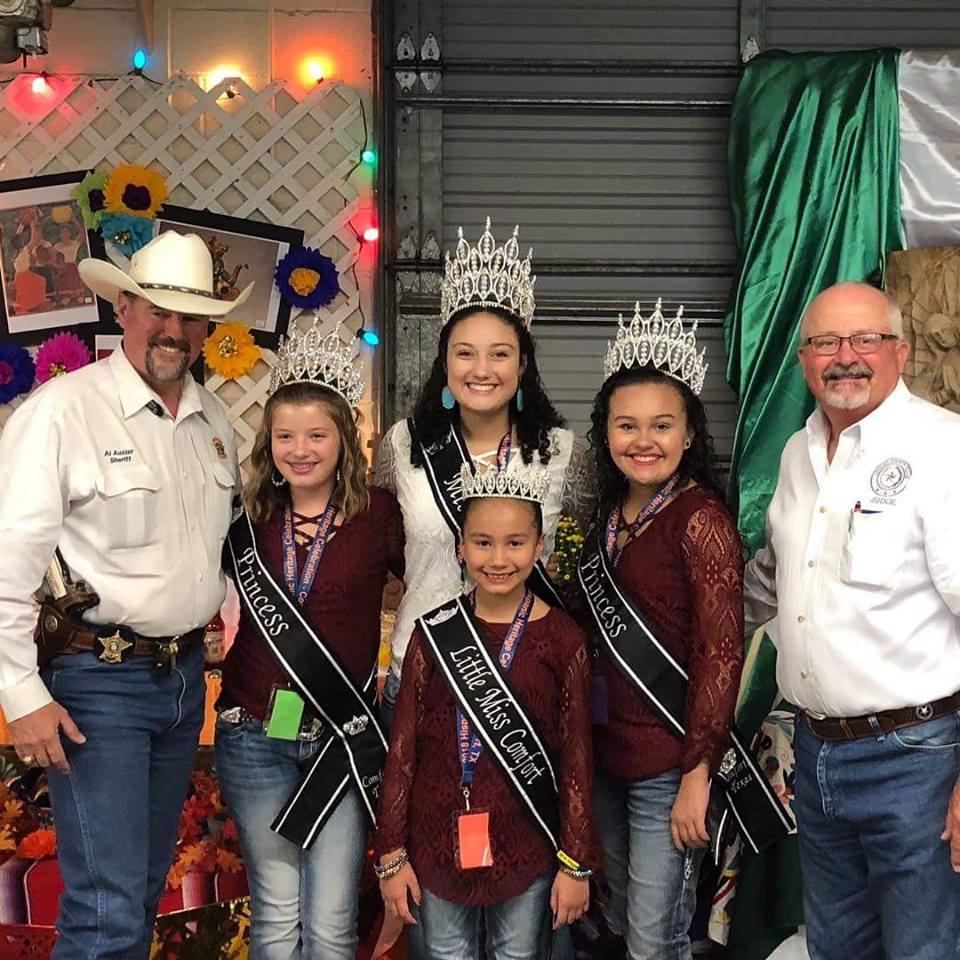 Sheriff with Pageant Court Winners 